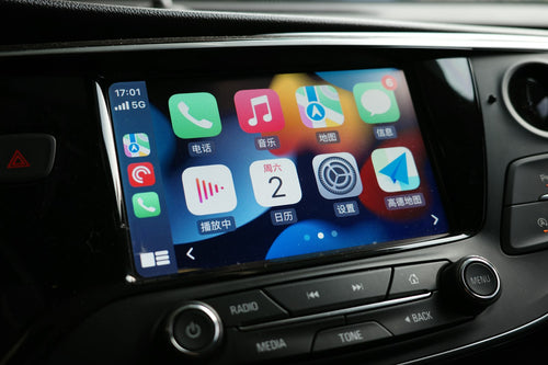 Pantalla VANTO Cabina de 10,1 pulgadas con CarPlay abierto en el salpicadero